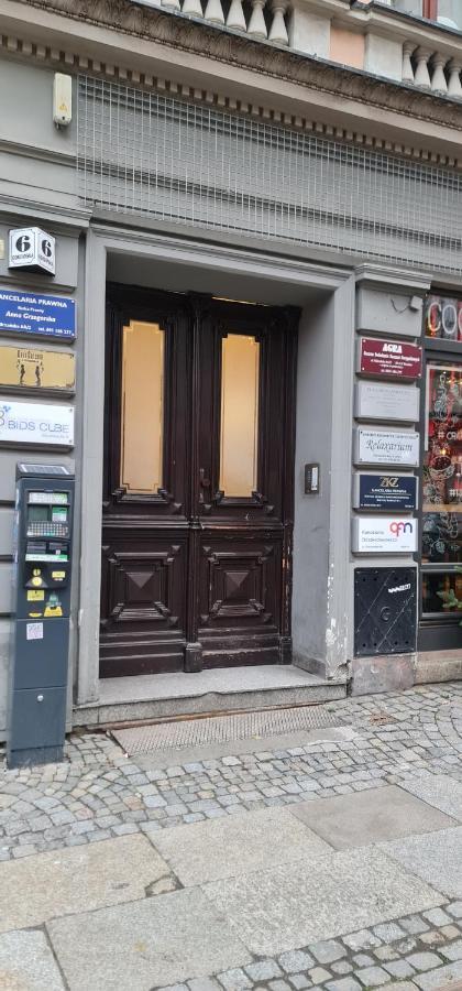 Entu Apartamenty Odrzanska Wrocław Zewnętrze zdjęcie